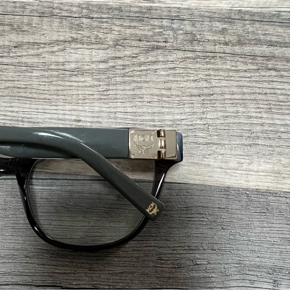 MCM Plastic MCM2699 Frame in Gray - Picture 6 of 10